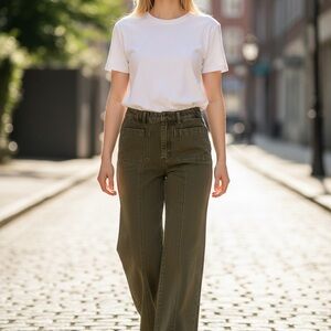 Rolla’s wide leg jeans size 26. A4 storage tag